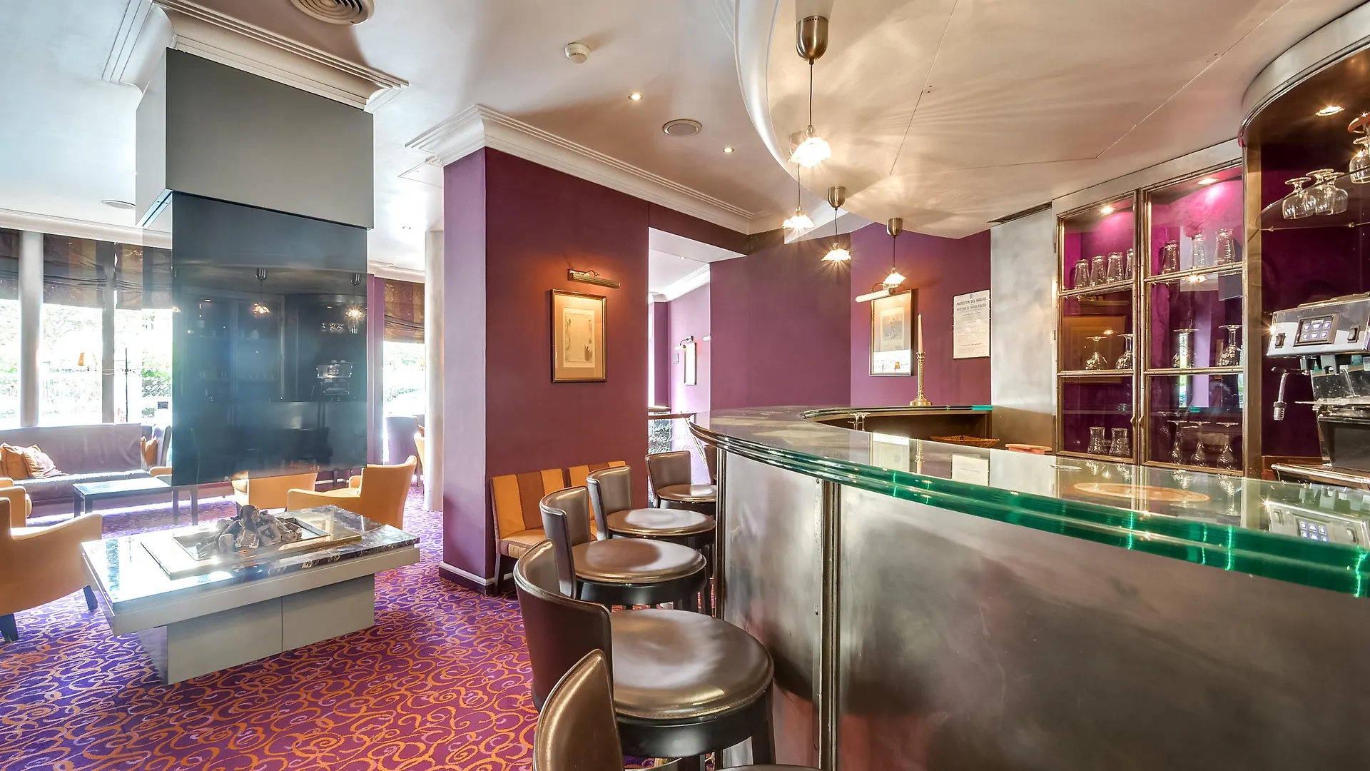 Hotel Lutece Port Royal 4*