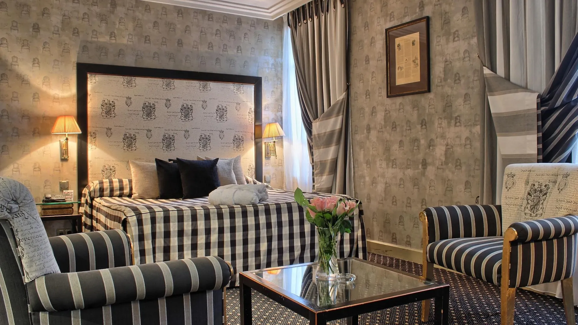 Lutece Port Royal Hotel Paris