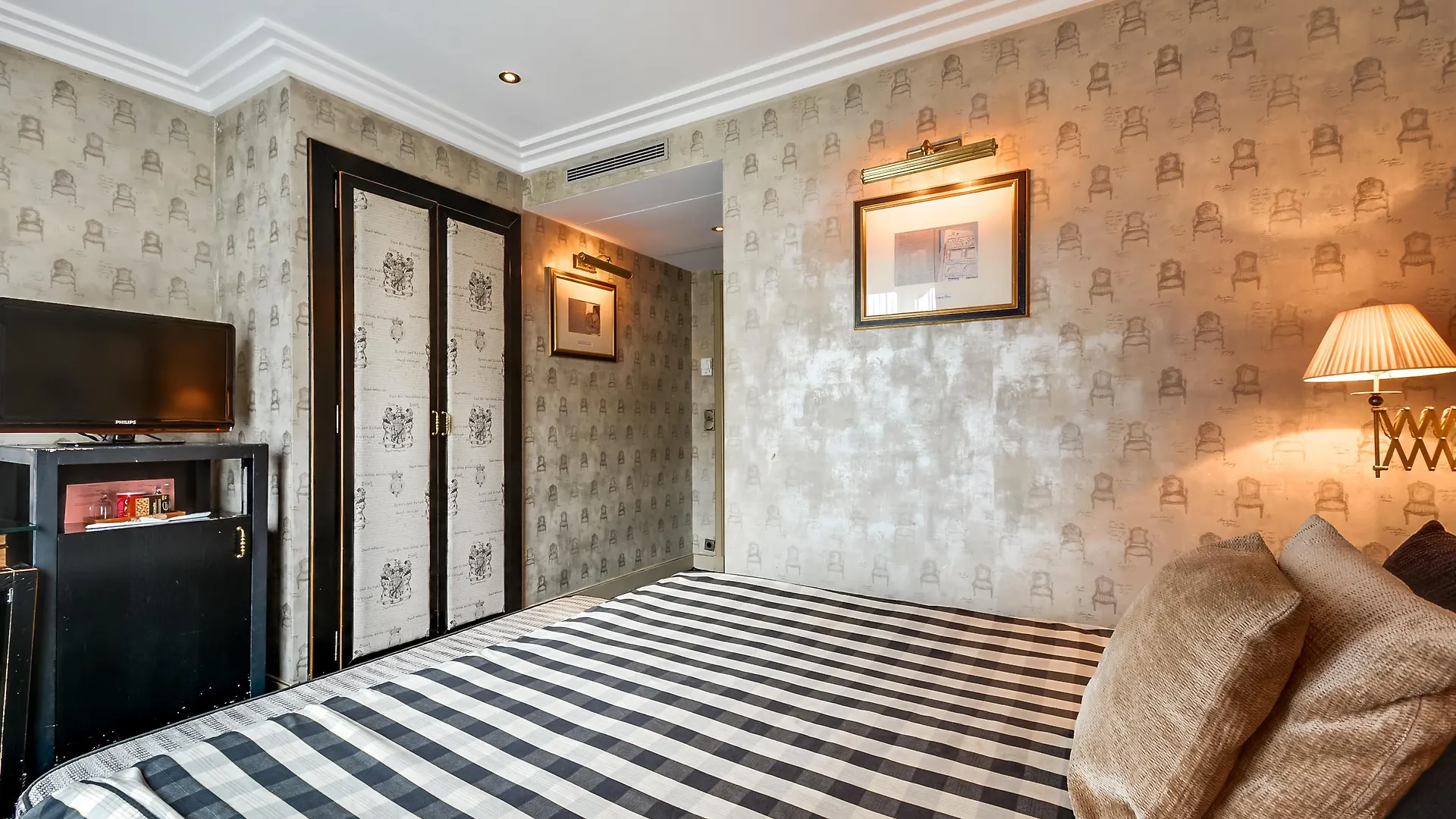 Hotell Lutece Port Royal